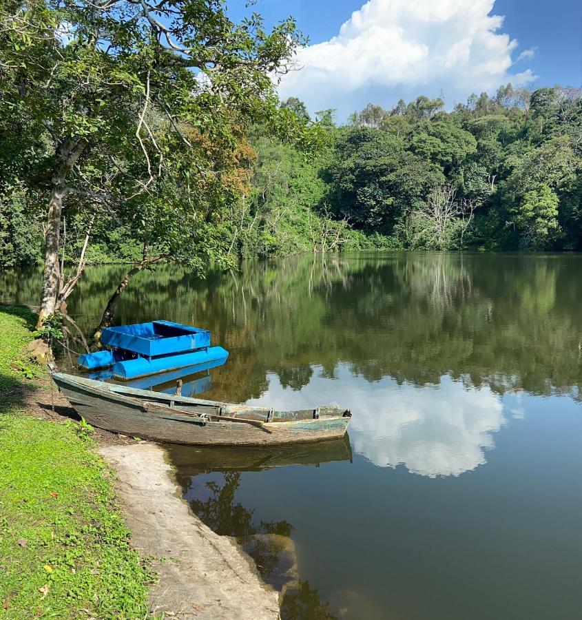 Lake Nkuruba Nature Reserve Hotel Durama Ngoại thất bức ảnh