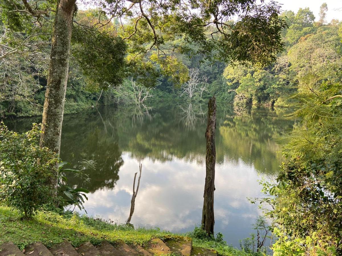 Lake Nkuruba Nature Reserve Hotel Durama Ngoại thất bức ảnh