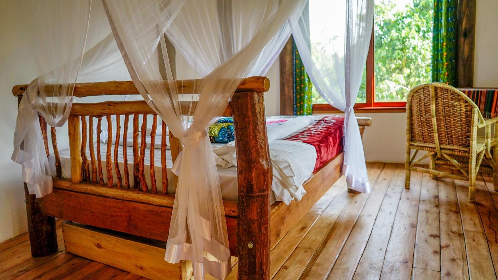 Lake Nkuruba Nature Reserve Hotel Durama Ngoại thất bức ảnh