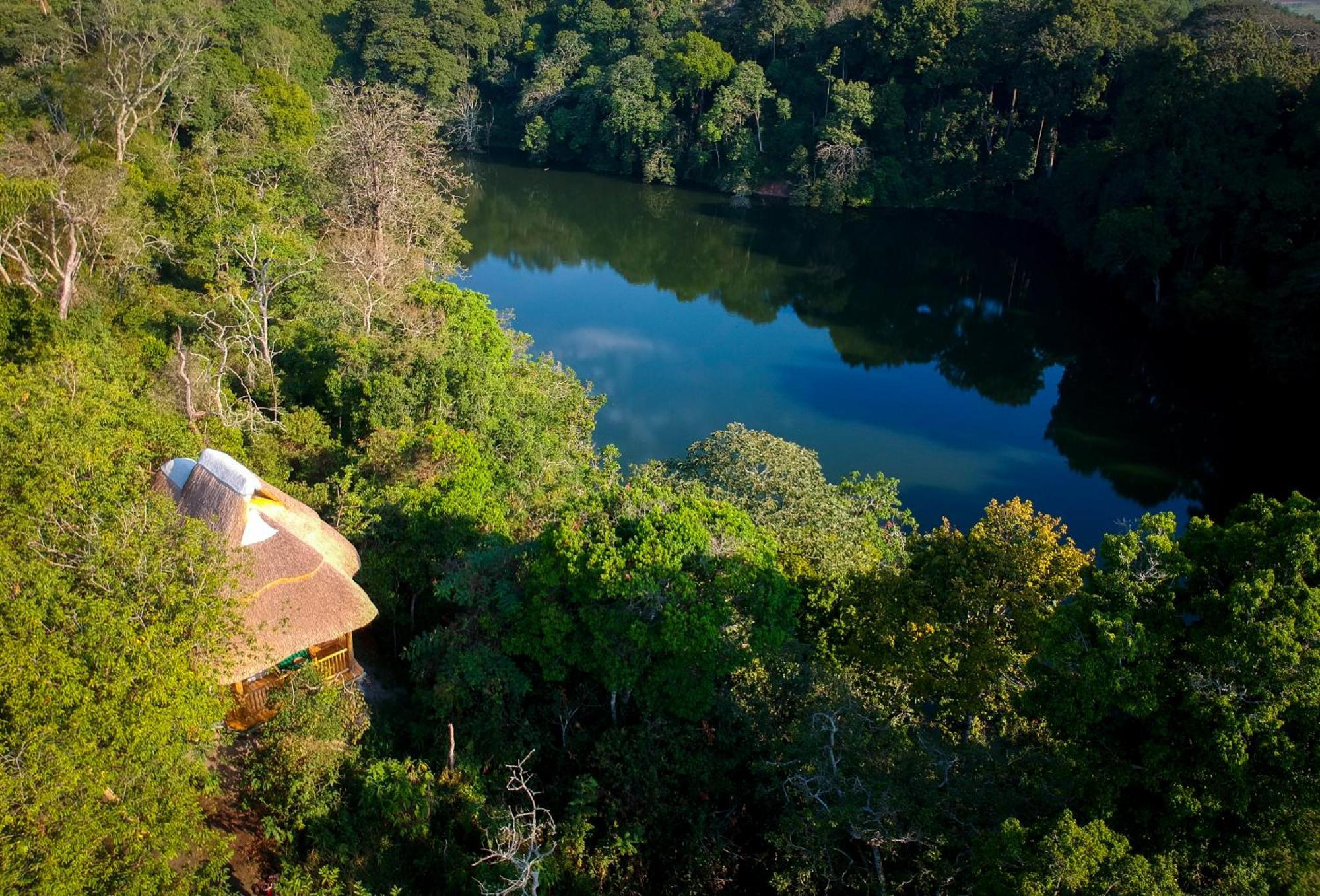 Lake Nkuruba Nature Reserve Hotel Durama Ngoại thất bức ảnh